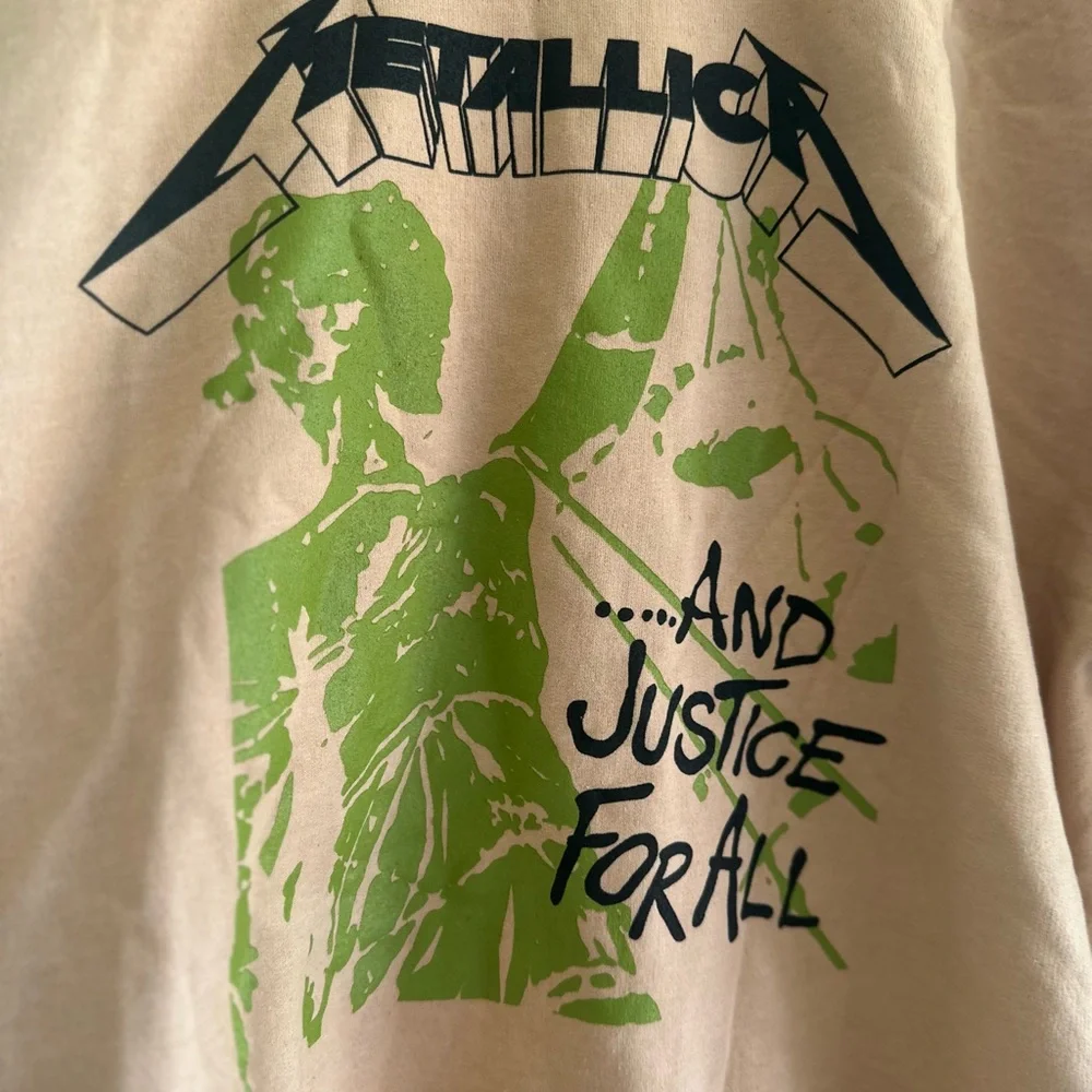 METALLICA Graphic Sweatshirt - Picture 2 of 4